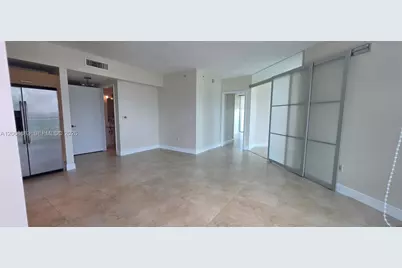350 S Miami Ave #3213, Miami, FL 33130 - Photo 11
