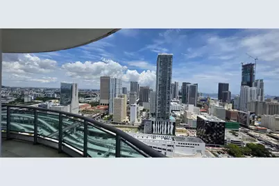 350 S Miami Ave #3213, Miami, FL 33130 - Photo 29