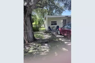 1435 NE 139th St, North Miami, FL 33161 - Photo 17