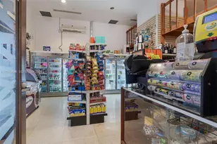 888 Biscayne Blvd, Miami, FL 33132 - Photo 37