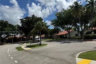 7049 Marlberry Ln, Tamarac, FL 33321 - Photo 19