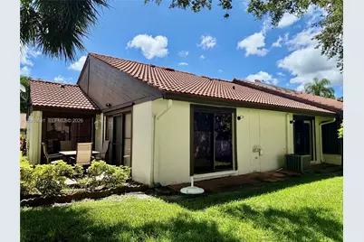 7049 Marlberry Ln #7049, Tamarac, FL 33321 - Photo 15