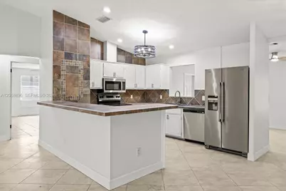 502 NW Goldcoast Ave, Port Saint Lucie, FL 34983 - Photo 7