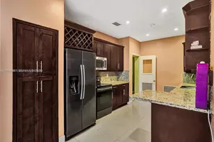 1161 NE 202nd St, Miami, FL 33179 - Photo 11