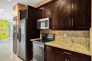 1161 NE 202nd St, Miami, FL 33179 - Photo 13