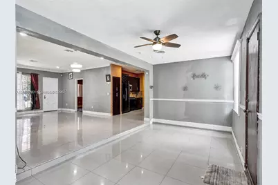 1161 NE 202nd St, Miami, FL 33179 - Photo 19