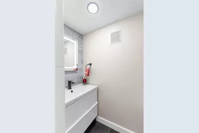 12614 NW 12th Ct, Sunrise, FL 33323 - Photo 21