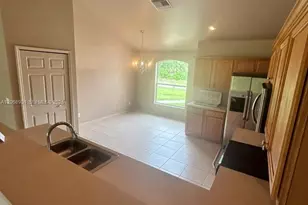 4129 NE 19th Pl, Cape Coral, FL 33909 - Photo 17