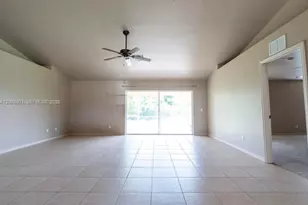 4129 NE 19th Pl, Cape Coral, FL 33909 - Photo 5