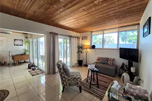 16330 Oak Walk, Miami Lakes, FL 33014 - Photo 11