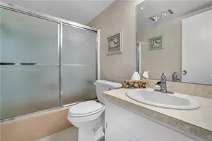1100 SW 12th St, Fort Lauderdale, FL 33315 - Photo 29
