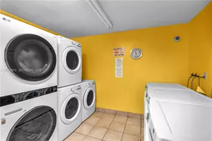 1100 SW 12th St, Fort Lauderdale, FL 33315 - Photo 13