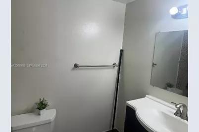 1805 Sans Souci Blvd #303, North Miami, FL 33181 - Photo 15
