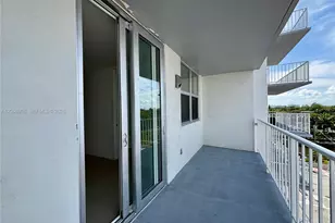2829 Indian Creek Dr, Miami Beach, FL 33140 - Photo 23