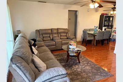2745 NW 69th Ave, Sunrise, FL 33313 - Photo 5