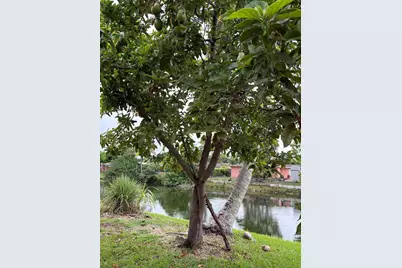 2745 NW 69th Ave, Sunrise, FL 33313 - Photo 17