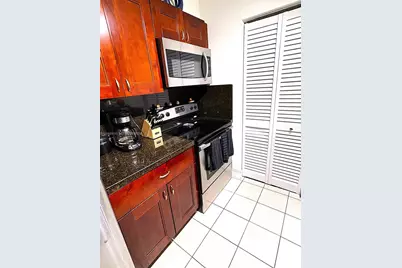 800 N Miami Ave #E-905, Miami, FL 33136 - Photo 7
