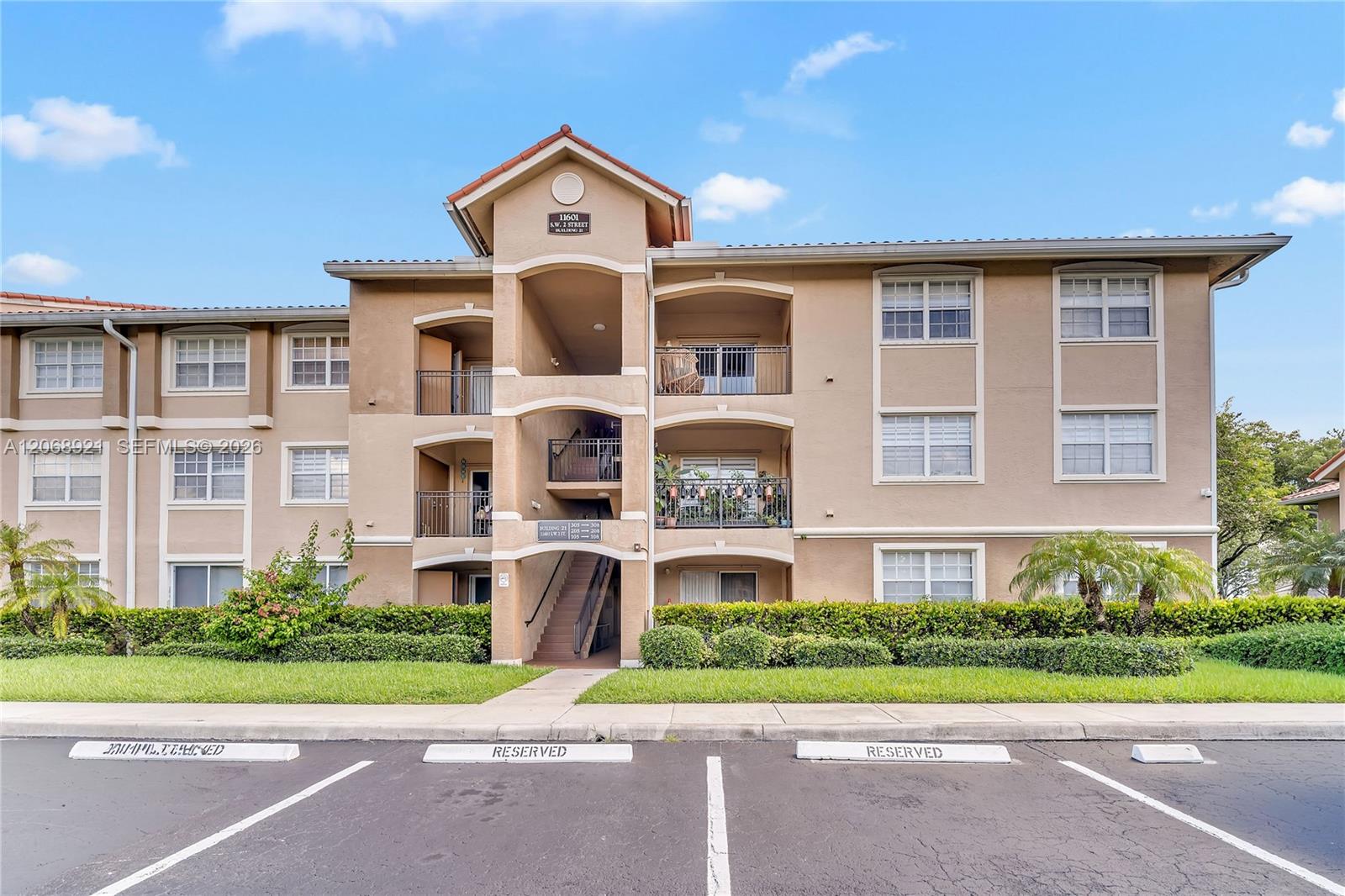 11601 SW 2nd St #21308 - 11601 SW 2nd St #21308, Pembroke Pines, FL 33025 Luxury Property | Jose Angel Pina