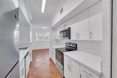 11601 SW 2nd St #21308, Pembroke Pines, FL 33025 - Photo 19