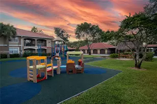 11601 SW 2nd St, Pembroke Pines, FL 33025 - Photo 43