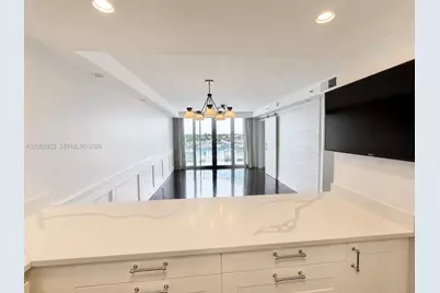 1700 NW N River Dr #805, Miami, FL 33125 - Photo 7