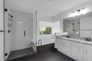 1413 SW 158th Ave, Pembroke Pines, FL 33027 - Photo 29