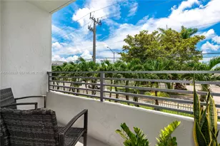 8201 NW 8th St, Miami, FL 33126 - Photo 25