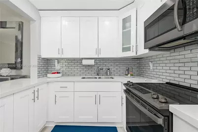 8201 NW 8th St #1-204, Miami, FL 33126 - Photo 11