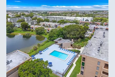 8895 Fontainebleau Blvd #207, Miami, FL 33172 - Photo 27