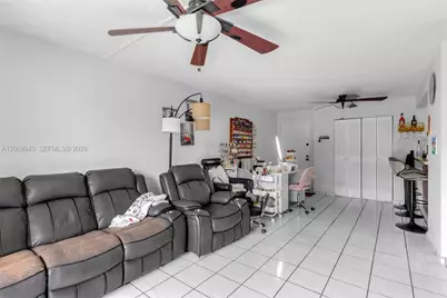 8895 Fontainebleau Blvd #207, Miami, FL 33172 - Photo 5