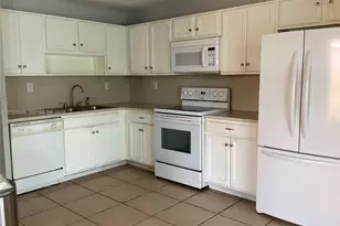 7050 SW 164th Ct, Miami, FL 33193 - Photo 7
