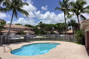 7050 SW 164th Ct, Miami, FL 33193 - Photo 9