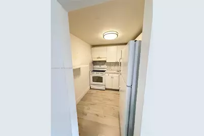 606 W 81st St #209, Hialeah, FL 33014 - Photo 3