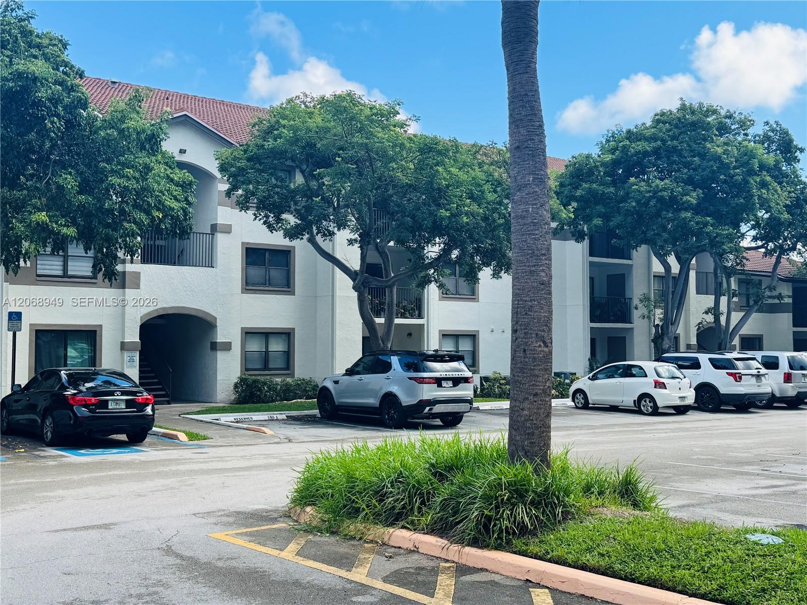 650 S Park Rd #26-5 - 650 S Park Rd #26-5, Hollywood, FL 33021 Luxury Property | Jose Angel Pina