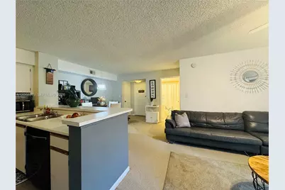 650 S Park Rd #26-5, Hollywood, FL 33021 - Photo 3