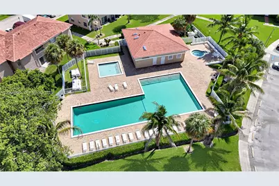 10168 Twin Lakes Dr #13-A, Coral Springs, FL 33071 - Photo 13