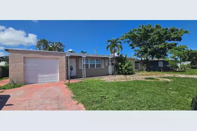 601 W Sample Rd, Deerfield Beach, FL 33064 - Photo 1