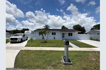19700 NW 44th Ave #., Miami Gardens, FL 33055 - Photo 1