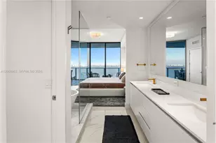 700 NE 24th St, Miami, FL 33137 - Photo 15