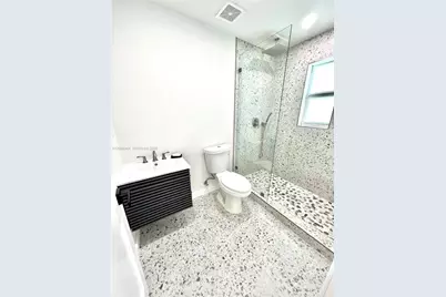 850 NE 127th St, North Miami, FL 33161 - Photo 25