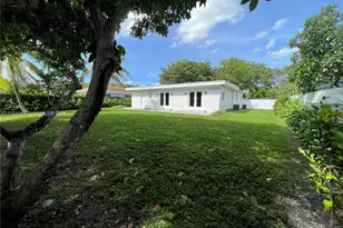 850 NE 127th St, North Miami, FL 33161 - Photo 37