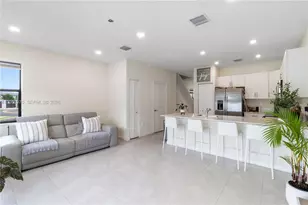 11410 W 34th Wy., Hialeah, FL 33018 - Photo 9