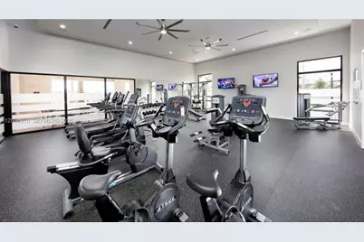 11410 W 34th Way, Hialeah, FL 33018 - Photo 25