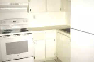 505 NW 177th St, Miami Gardens, FL 33169 - Photo 3