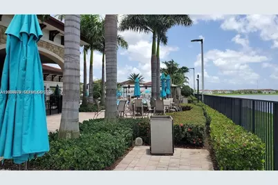 3382 W 114th Ter, Hialeah, FL 33018 - Photo 15
