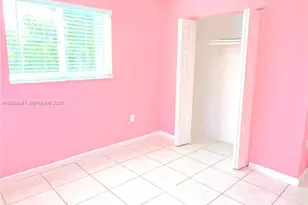 328 NW 12th Ave, Miami, FL 33128 - Photo 9