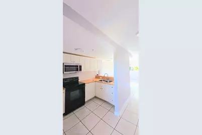 328 NW 12th Ave #12, Miami, FL 33128 - Photo 3