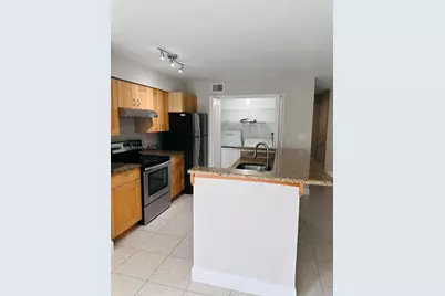 777 Riverside Dr #1526, Coral Springs, FL 33071 - Photo 3