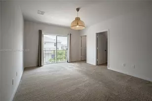 833 SE 19th St, Homestead, FL 33034 - Photo 15