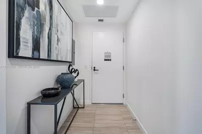 580 72nd St #1410, Miami Beach, FL 33141 - Photo 7